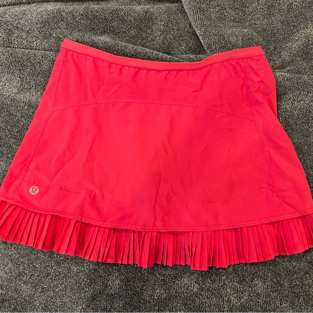 Hot pink Lululemon tennis skirt size 2